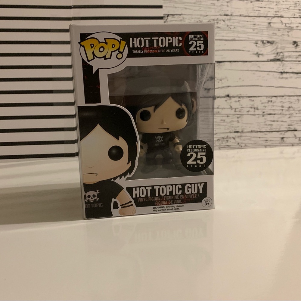 FUNKO POP EXCLUSIVE HOT TOPIC GUY